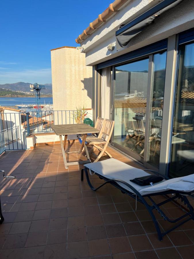 Big Family House In The Center Of El Port De La Selva Apartment Exterior photo
